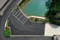 Mid-Hi Banshan Courtyard House | Senjing Mountain Oxygen Swimming Pool · Cloud Vacation Apartment - 주차장