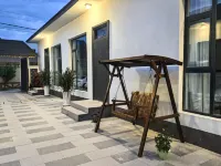 shiyushanxu Hotels in Tekes County