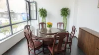 Yunqi Tingyuan Boutique Homestay (Xingcheng Ancient City Branch) - parking