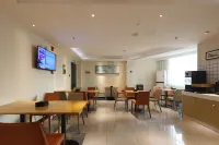 Joy Hub | Jiajing Yuehe Hotel (Changsha County Wanjiali North Road Tuqiao Subway Station) - مطابخ