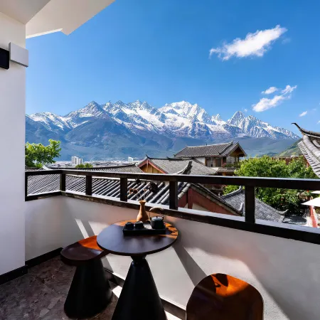 Tianmu Xueshan Snow Mountain Viewing Terrace Hote