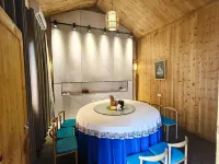 Banqiao Huayu Buyi Intangible Cultural Heritage Themed Homestay - con vistas a la montaña
