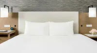 Hyatt Regency Bethesda Hotels in Friendship Village