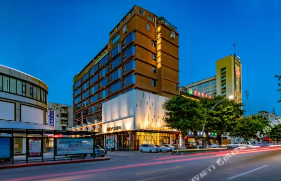 台山古麗精品酒店（台山商業城步行街店）