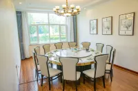 Xilinhot Yiheyuan International Pension Center