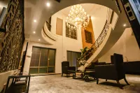 J&D Hotel - بار