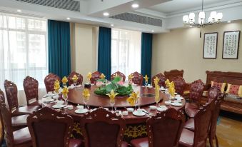 Dong Shan Hotel of Xiang Xiang