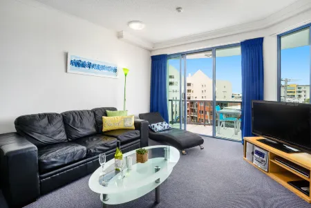 Alexandra on the Pacific