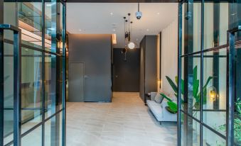 CJIA Hotel (Shanghai Jilong Road Subway Station Jilong Road Branch)