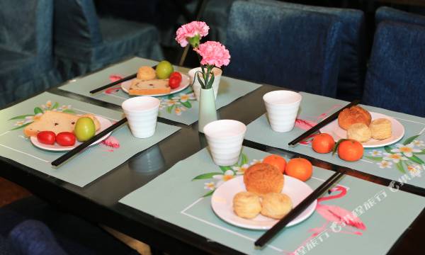 Lido Shuimu Hotel (Chengdu Shuangliu Airport Information Engineering University Store)
