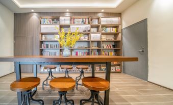 HanTing Hotel (Baotou Baobai Commercial Pedestrian Street)