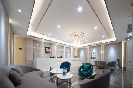 Jushang Yijin International Hotel Отели рядом с достопримечательностью «GuangDongSheng GuangZhouShi JiangGao ShangYe BuXingJie»