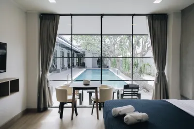 La Riva Boutique Hotel Hotel dekat Wat Wang Yang Wanaram