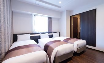 Nipponbashi Luxe Hotel