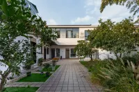 Floral Hotel·Yangzhou Mumuyuan hotel (Slender West Lake)