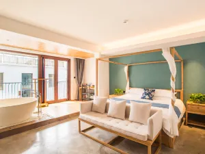 Qingdao Yushangshan·Tangchi Health Resort Hotel