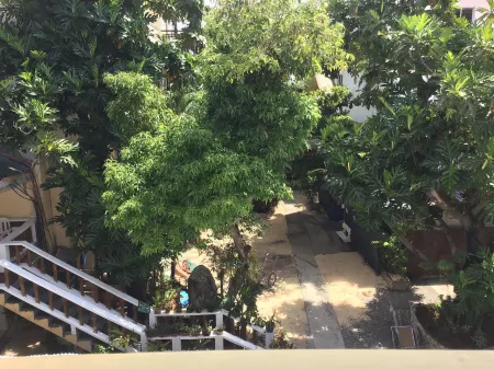 羅伯與弗雷德度假村