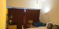 深圳洪爺莉莉公寓 - Chambre Double D'une Chambre à Une Chambre