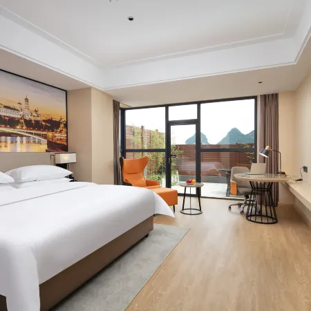 Vienna International Hotel(Binjiang road Road Branch Lipu city) Hotel di Lipu