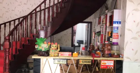 Changyang Wanglaowu Farm