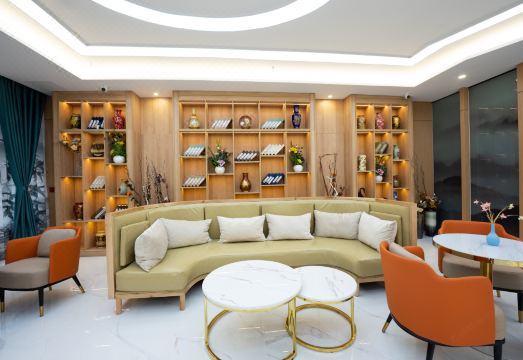 Panda Prince HotelHotel Overview