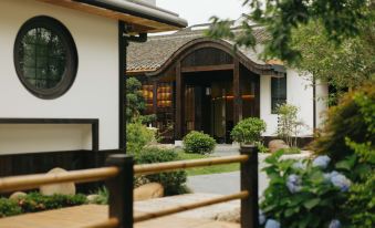 Yeshan Garden Hotel (Chongming Forest Park)