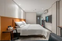 Xiaomi Hotel Hotels near Liuhua Lake Park