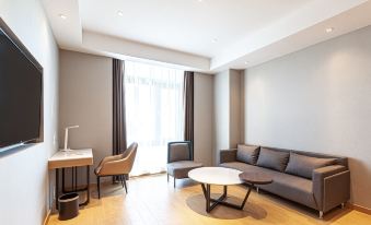 Magnotel Hotel (Shenyangbei Railway Station Xita Street)