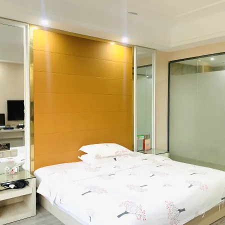A good place to live Convenient hotel