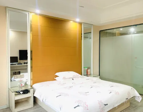 A good place to live Convenient hotel