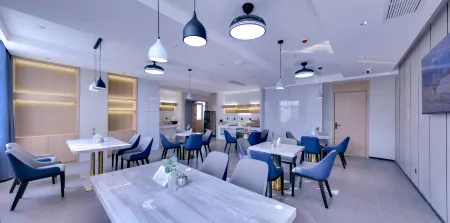 TIANG MAO HOTEL Отели рядом с достопримечательностью «Jiangxi Polytechnic College (East Campus)»