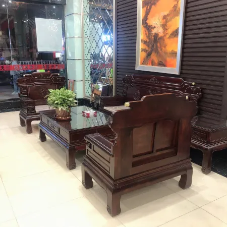 Tiantian Hotel (Bobaibao Zhongbao Cultural Road Branch)
