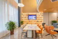 Starway Hotel (yulinshenmu Bus Station Store)