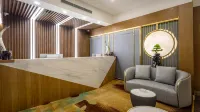 Qiqihar Golden Shield Holiday Hotel