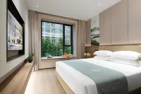 Xianju Skyscraper Atour Hotel