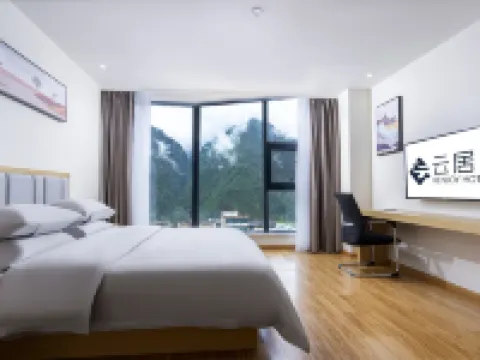 Yilamila Renjoy Hotel, Gongshan, Nujiang Hotel di Gongshan