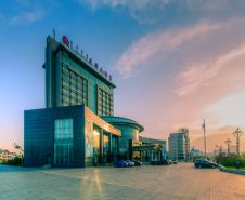 天驕ホテル(棋盤井鎮工業団地)