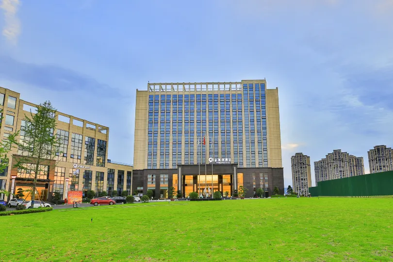 Deyang Golden Carlley Hotel