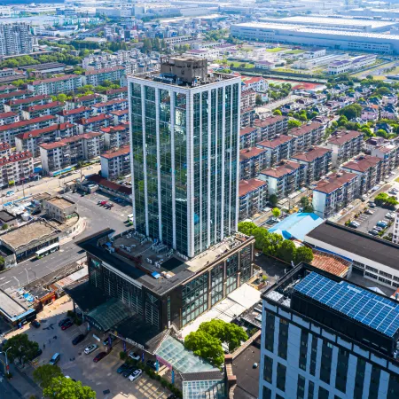 Rezen Dong Hotel Отели рядом с достопримечательностью «Северный вокзал Аньтин»