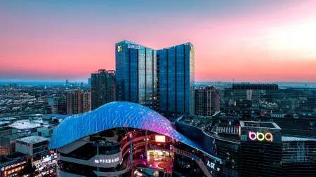 Jato Hotel (Hualong Bubugao) Отели в г. Сянтань