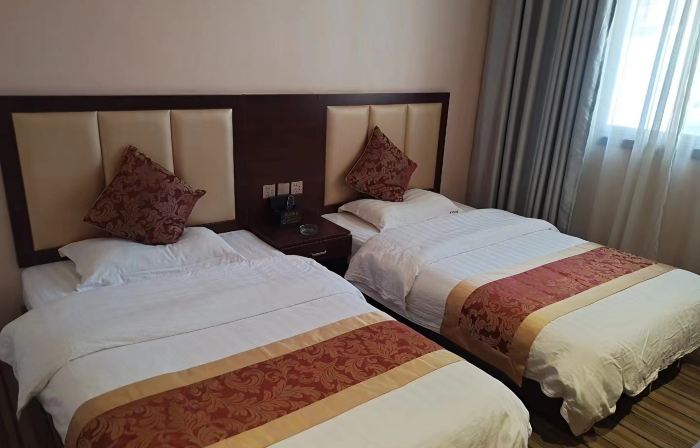 Jixiang Hotel