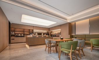 JI Hotel (Zhengzhou Erqi Square Subway Station David City)