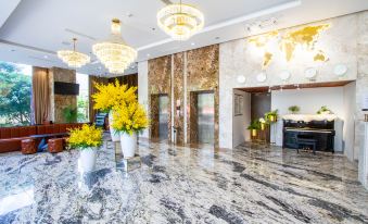 Cordial Grand Hotel Da Nang Beach