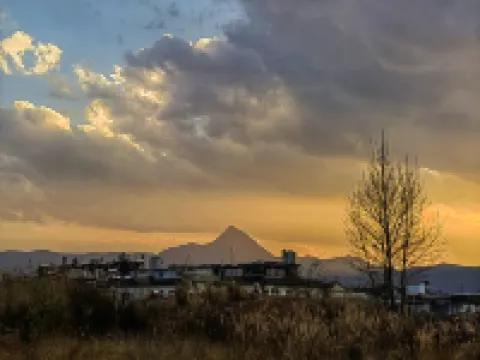 Zhiyu Youth Hostel (Lijiang Ancient City)