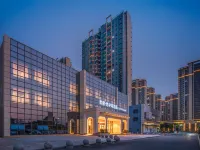 O.LIVE Social (Zhijiang Aomei Times Square Hotel) 지장 버스 터미널 주변 호텔