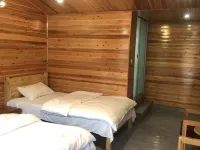 Heizhugou Yefujia Homestay โรงแรมในเอ๋อเปียน