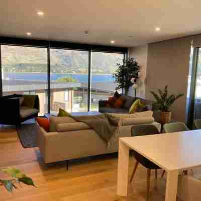 Marina Terrace Apartments, Wanaka Hotel Exterior