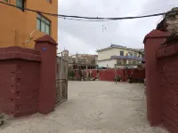 LiTang Xingye International Youth Hostel