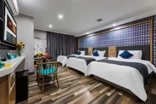 โรงแรมโบนิ (สถานีรถไฟใต้ดินซีเหมินโข่ว โรงพยาบาลแพทย์แผนจีนประจำจังหวัดกว่างโจว)