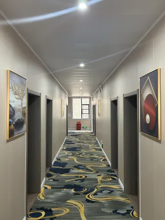 Fengxin Ruixin Hotel Отели рядом с достопримечательностью «Jiuxian Junlan Water Park»